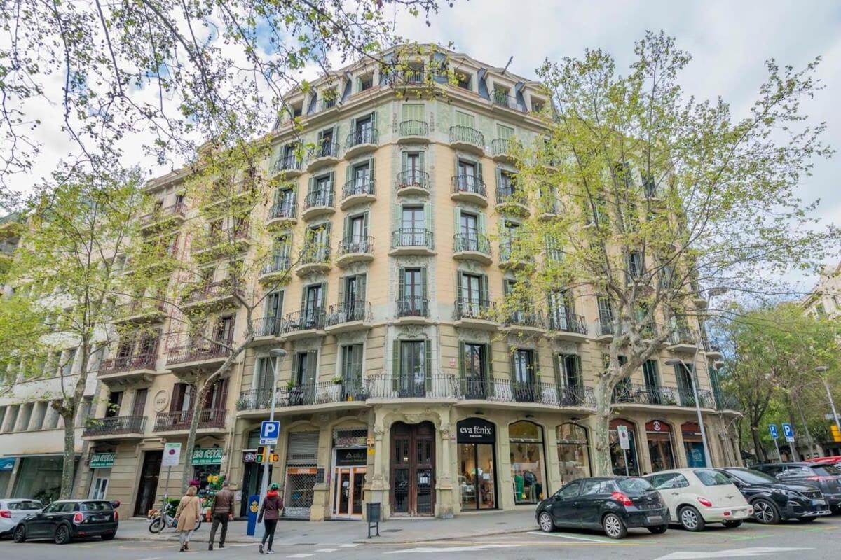 Elegant 4 Bedrooms 3 Bathrooms Catalan * Barcelone