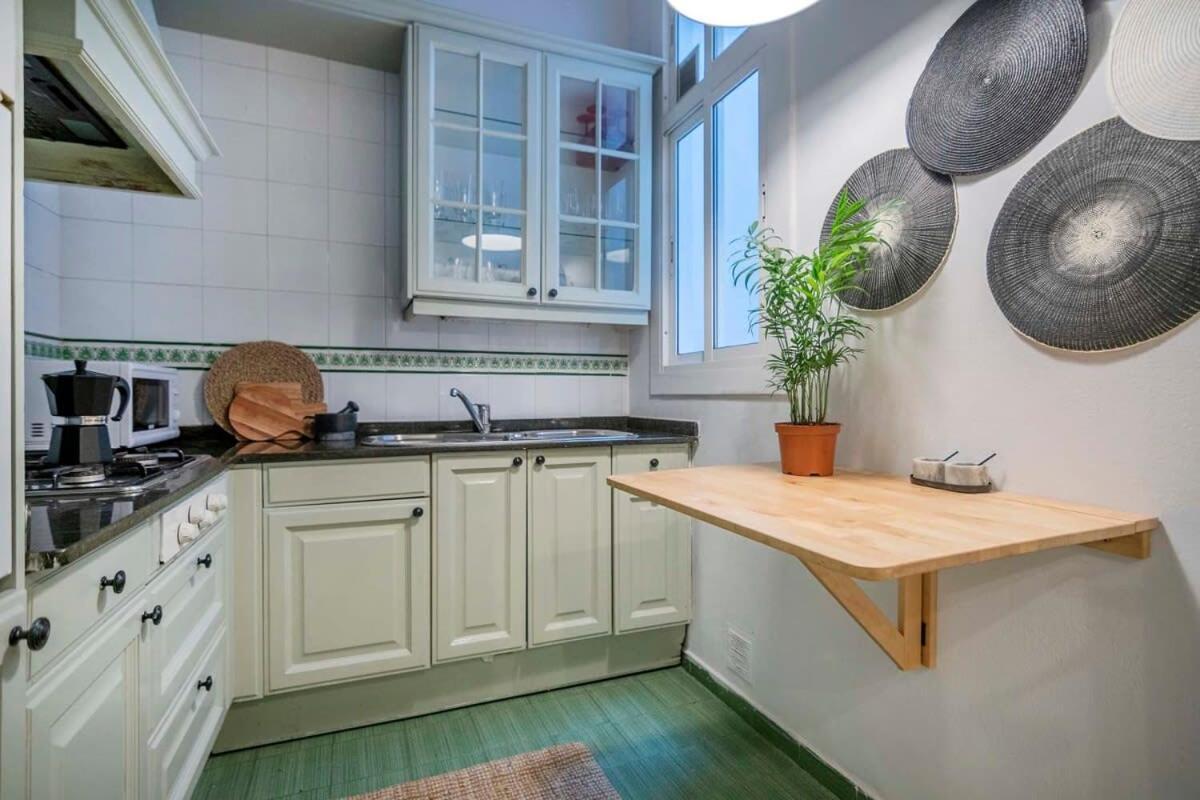Elegant 4 Bedrooms 3 Bathrooms Catalan * Barcelone