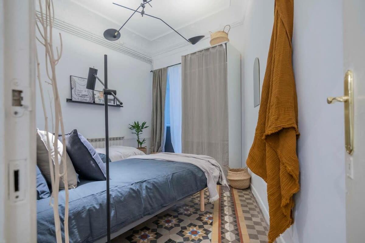 Elegant 4 Bedrooms 3 Bathrooms Catalan Appartement
